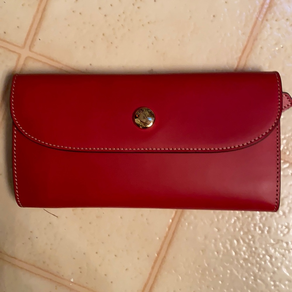 Dooney and Bourke Florentine wallet